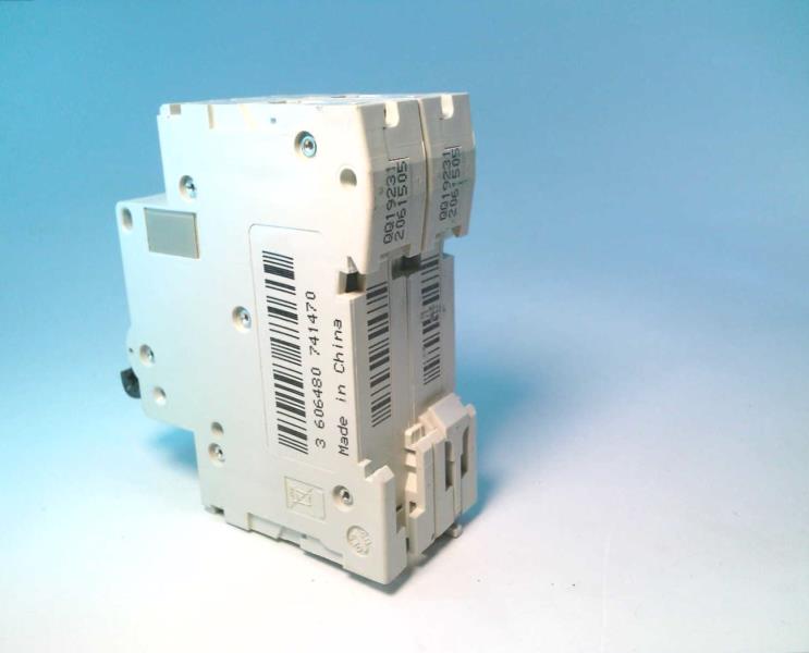 SCHNEIDER ELECTRIC M9U11206