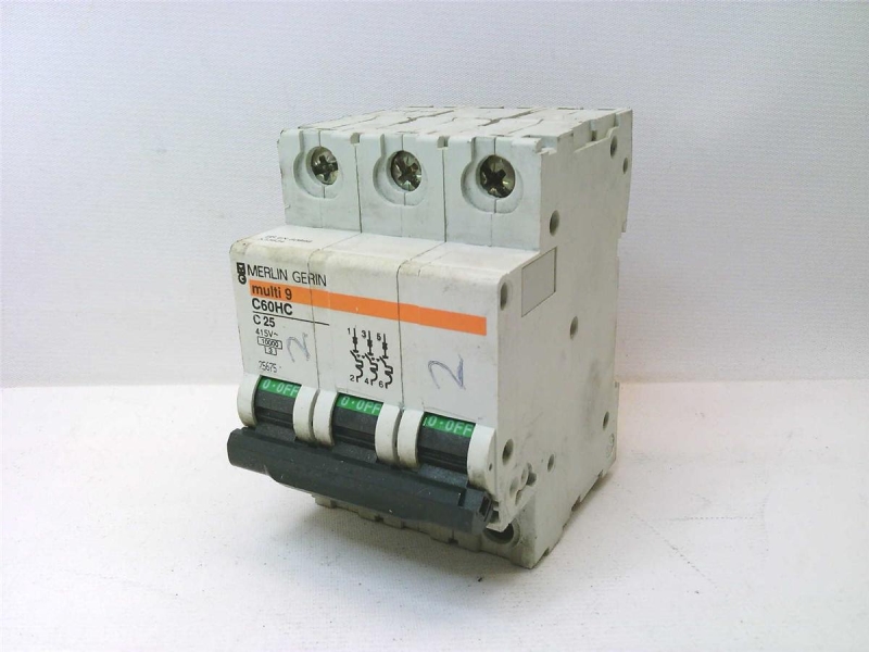SCHNEIDER ELECTRIC MG25675