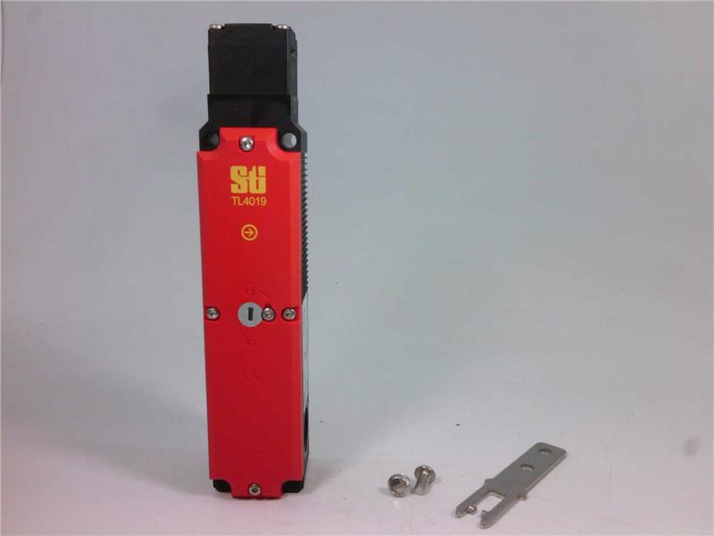 OMRON TL4019-11101TM