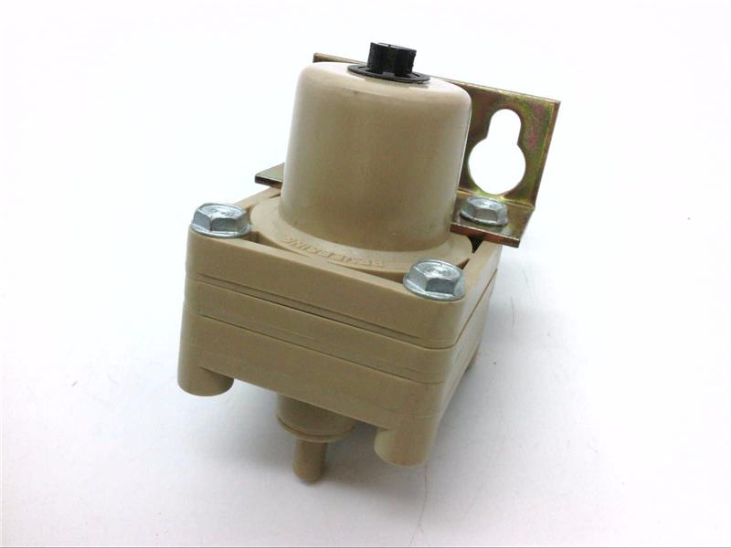 KMC CONTROLS RCC-1112