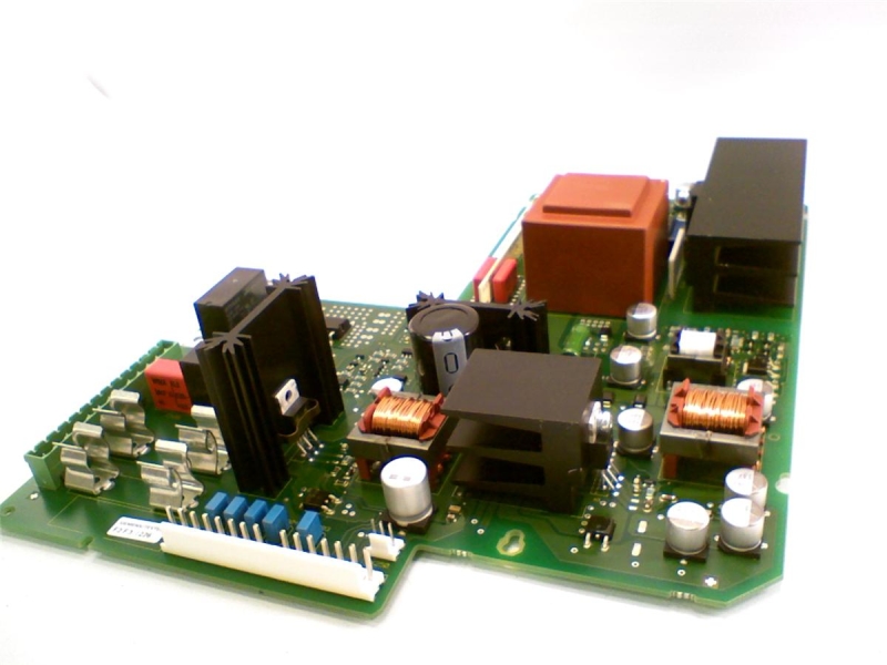 SIEMENS 6SE7031-7HG84-6JA1