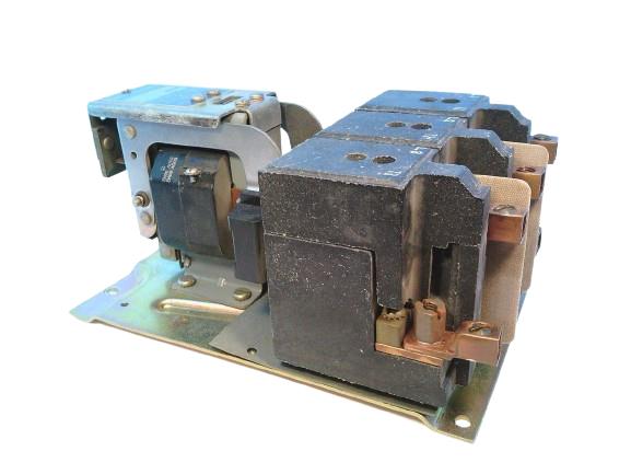 SCHNEIDER ELECTRIC 8502-E02-V07