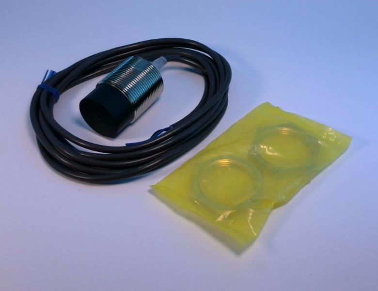 OMRON E2A-M30KN20-WP-B1 2M