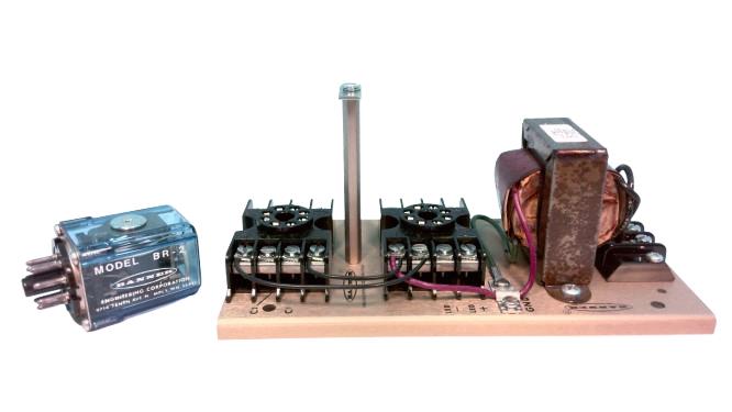 BANNER ENGINEERING MRB