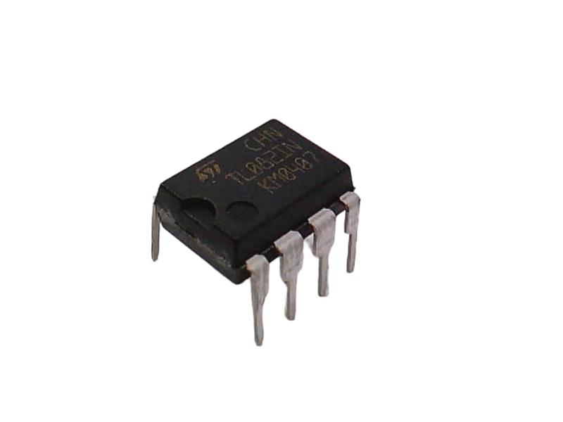ST MICRO TL082IN