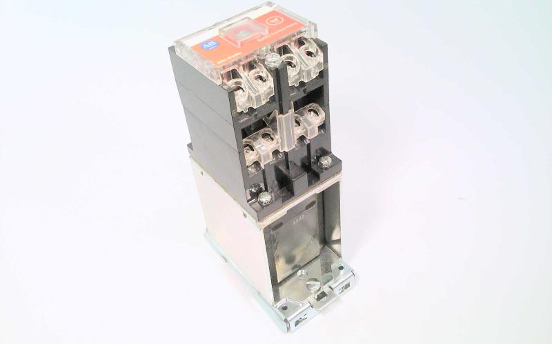 ALLEN BRADLEY 700S-DCP620DZ24