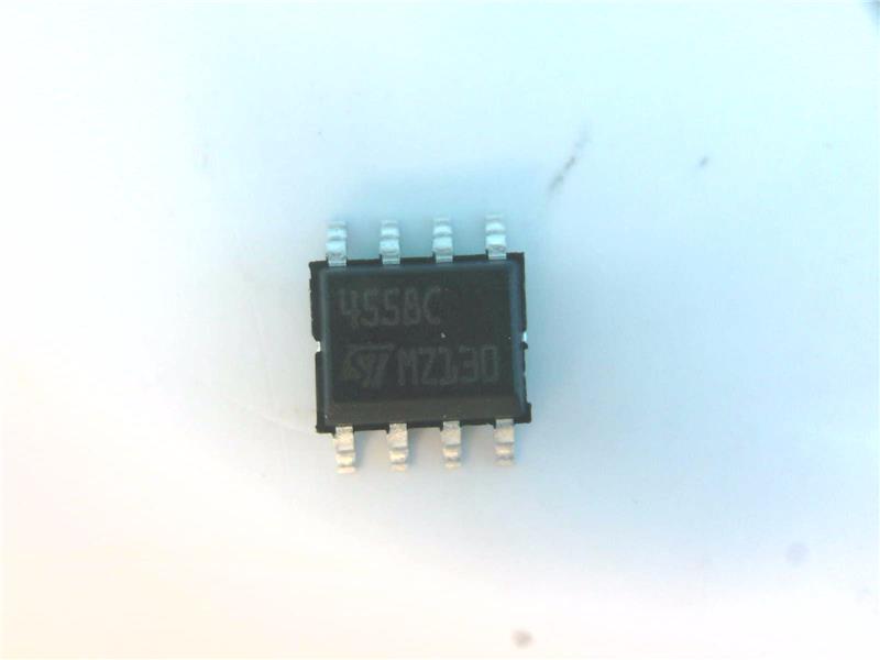 ST MICRO MC4558CDT