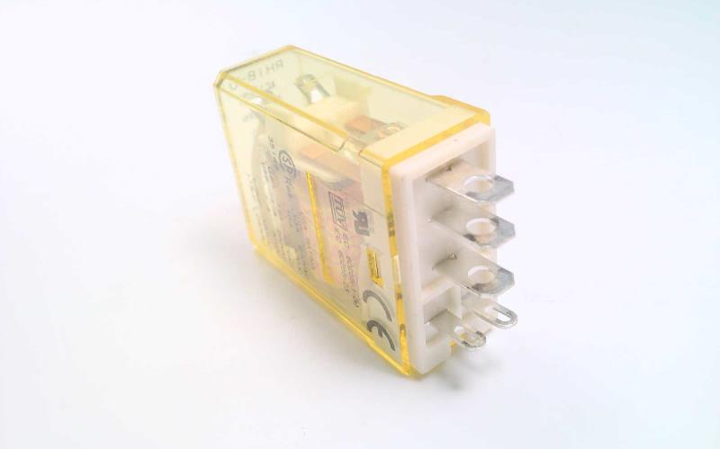 IDEC RH1B-UAC120V