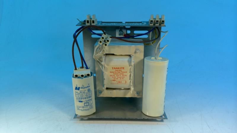 TAMLITE LIGHTING GT250S