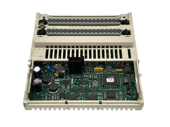 SCHNEIDER ELECTRIC 170ADO34000