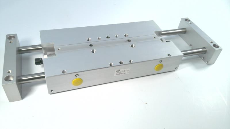 PHD INC SMB5 25X100-J3-M-NE3-NR3