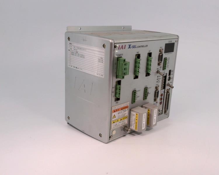 XSEL-J-2-200A-200AB-CC-EEE-0-2 by IAI