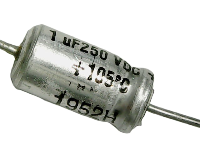 VISHAY 30D105M250BA2A