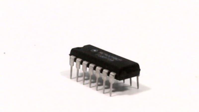 NXP SEMICONDUCTOR MC14025BCP