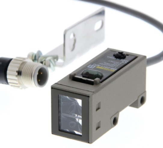 OMRON E3S-CD12-M1J 0.3M