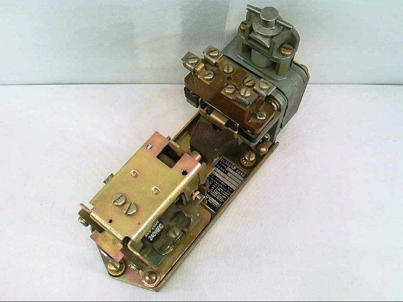 9050-BO-4E-V08 by SCHNEIDER ELECTRIC