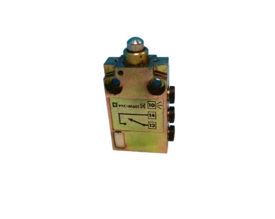 SCHNEIDER ELECTRIC PXC-M601A110