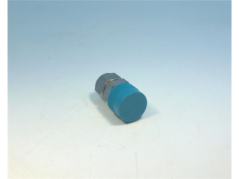 SWAGELOK SS-1010-1-12BT