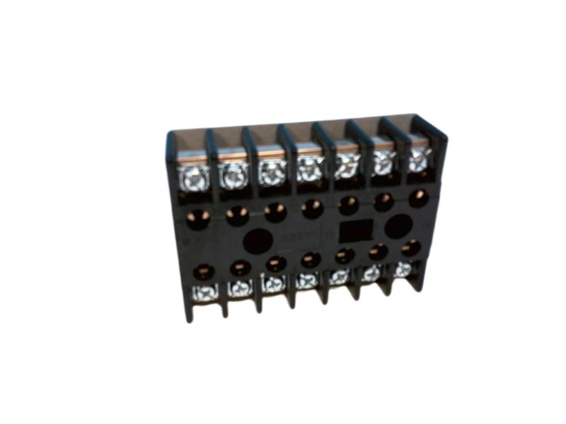 STRUTHERS DUNN RELAYS 33377 SOCKET/FRONT CONN.