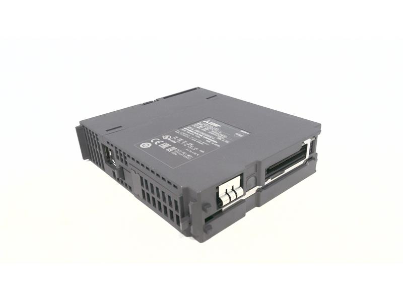 MITSUBISHI Q12DCCPU-V