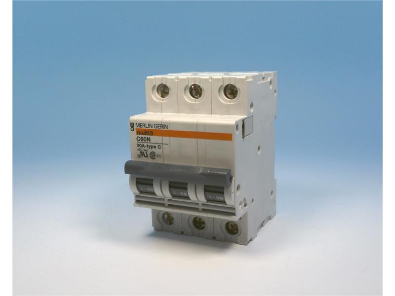 SCHNEIDER ELECTRIC MULTI9C60N30A