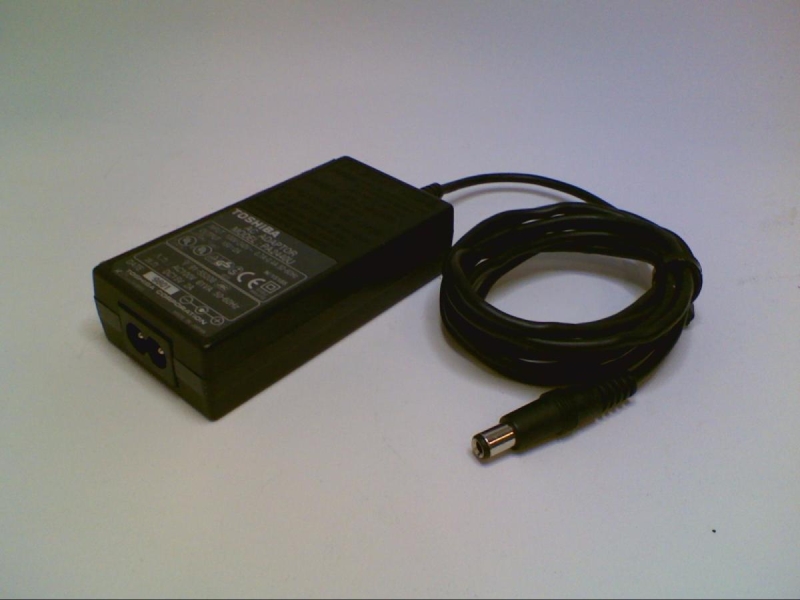 TOSHIBA PA2440U