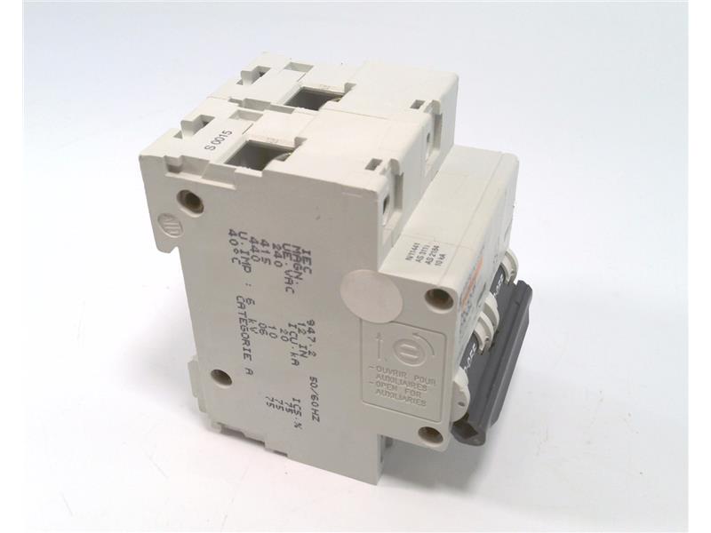 SCHNEIDER ELECTRIC NC100H-2-D100A