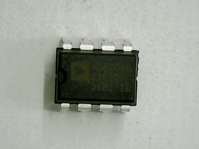 ANALOG DEVICES AD820ANZ