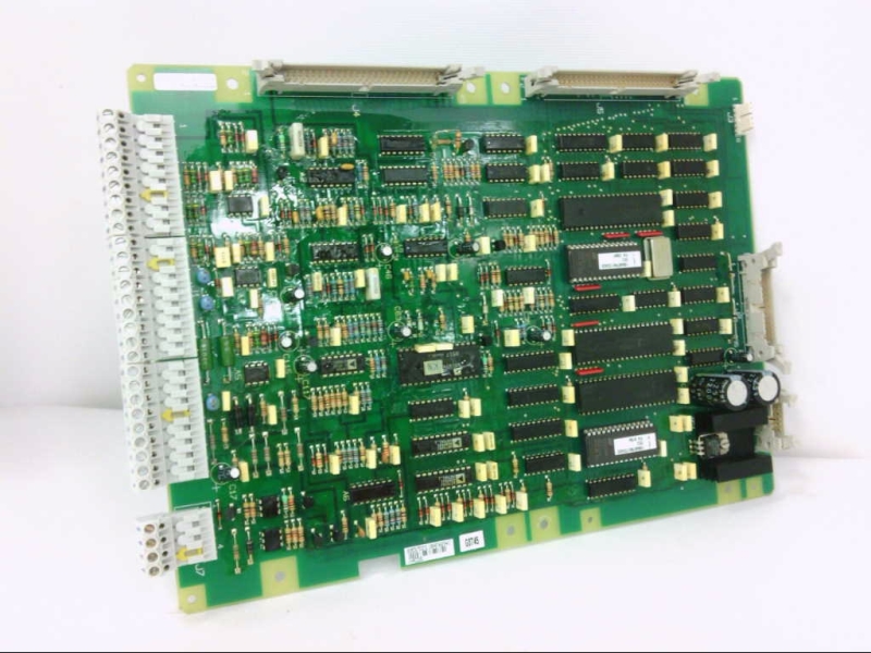 SCHNEIDER ELECTRIC VX4-RZD201