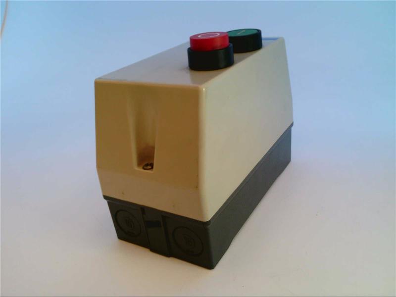 SCHNEIDER ELECTRIC DE1DS513