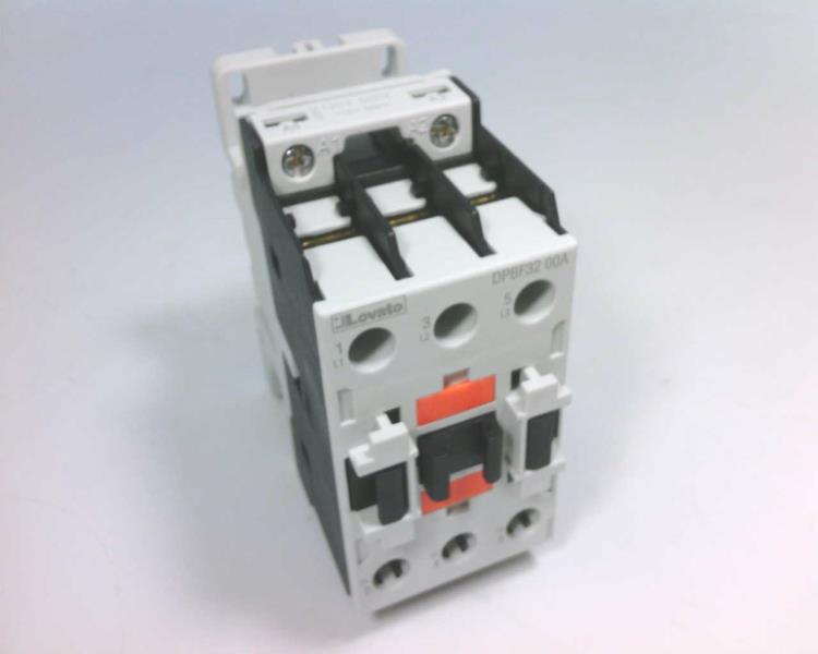 LOVATO DPBF3200A12060