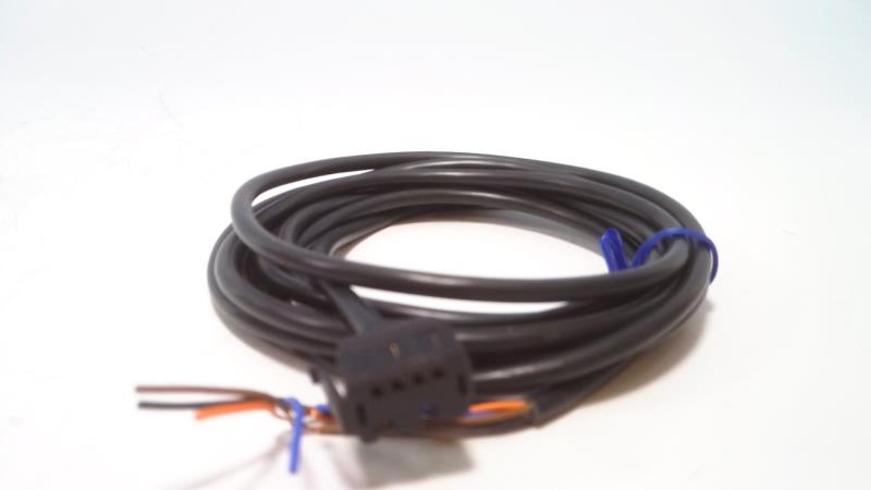 OMRON E3X-CN21 2M