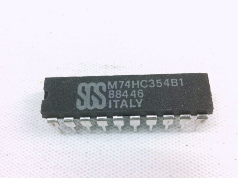 ST MICRO M74HC354B1