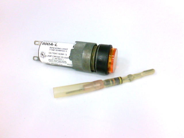 ALLEN BRADLEY 800A-L2AA10C
