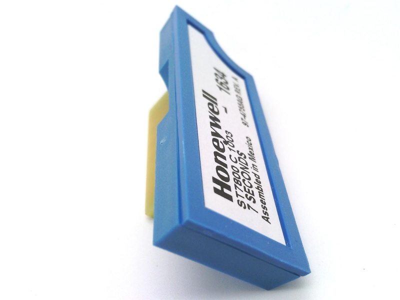 ST7800C1003 by HONEYWELL