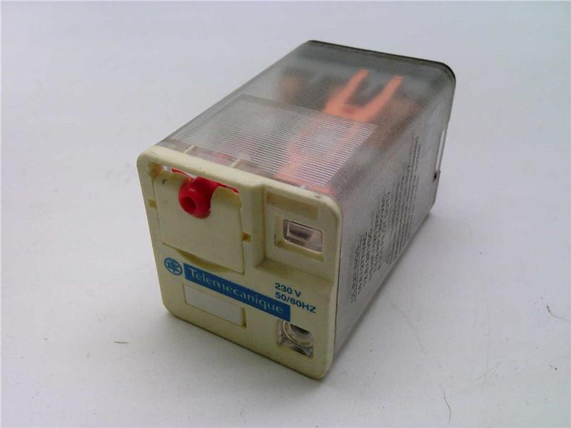 SCHNEIDER ELECTRIC RUMC3AB2P7