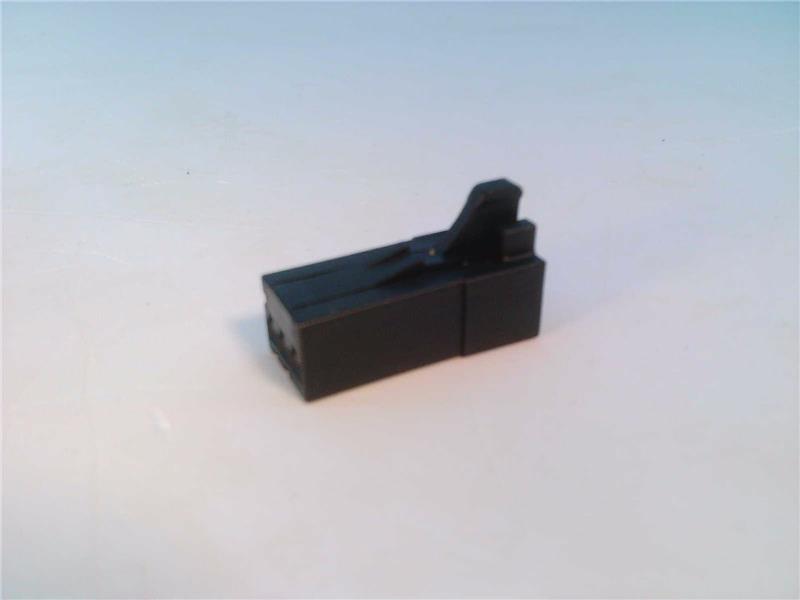 TE CONNECTIVITY 2-1318120-3