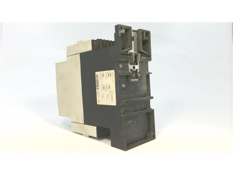 SIEMENS 3RW3045-1AB15