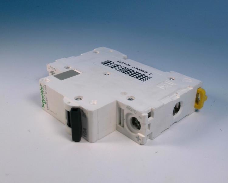 SCHNEIDER ELECTRIC A9N61508