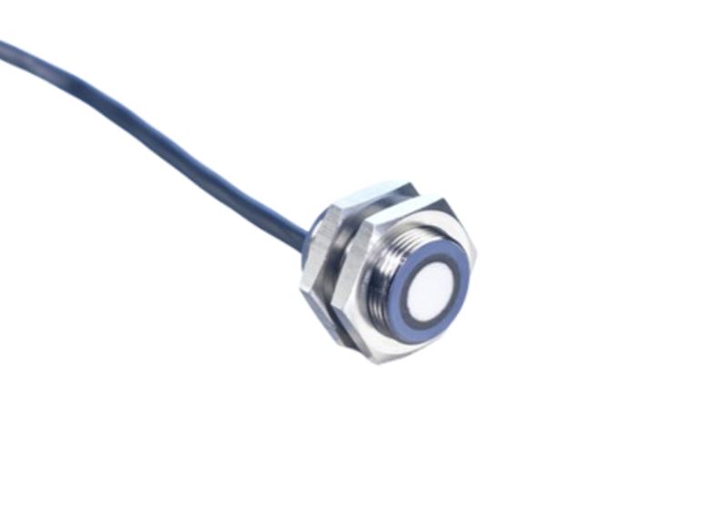 DBK+4/SENDER/M18/K1 by MICRO SONIC