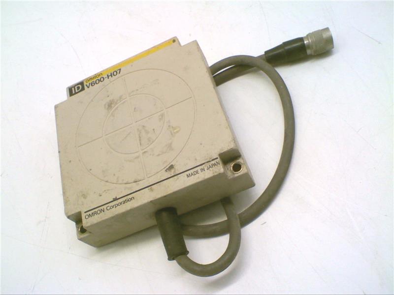 OMRON V600-H07 0.5M