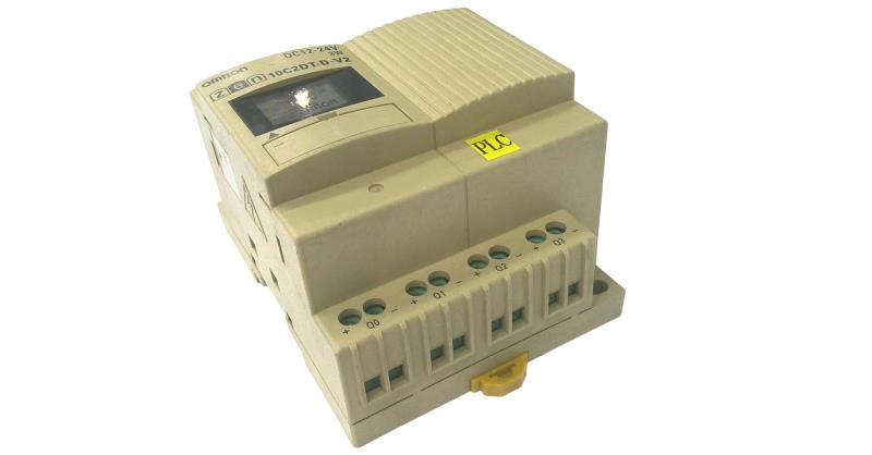 ZEN-10C2DT-D-V2 by OMRON