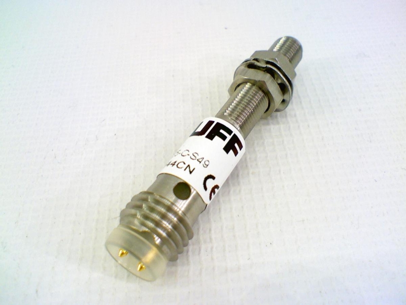BALLUFF BES 516-3006-G-E5-C-S49