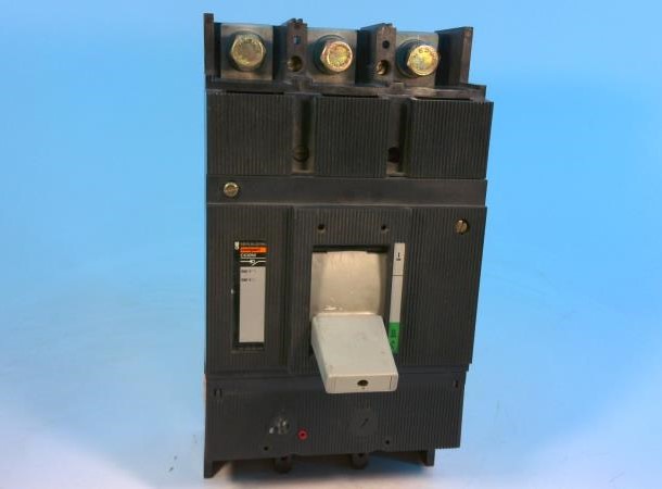 SCHNEIDER ELECTRIC 32895