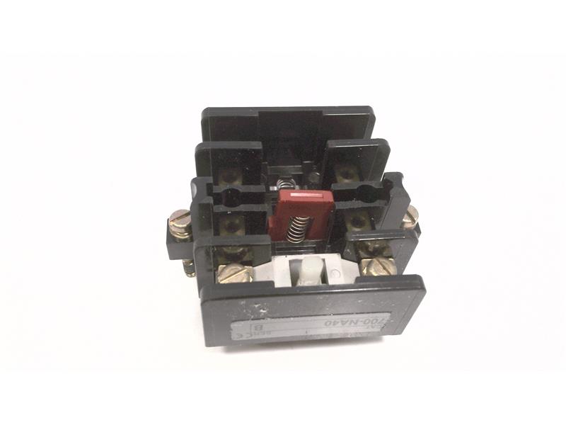 ALLEN BRADLEY 700-NA40