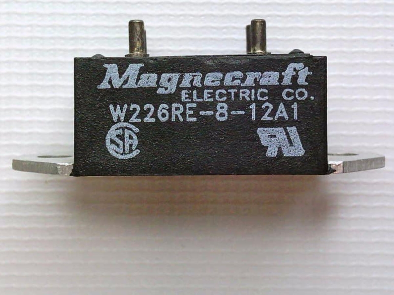 W226RE-8-12A1 by SCHNEIDER ELECTRIC