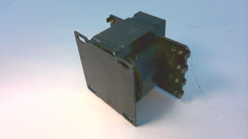 HUBBELL EIA-413-9515