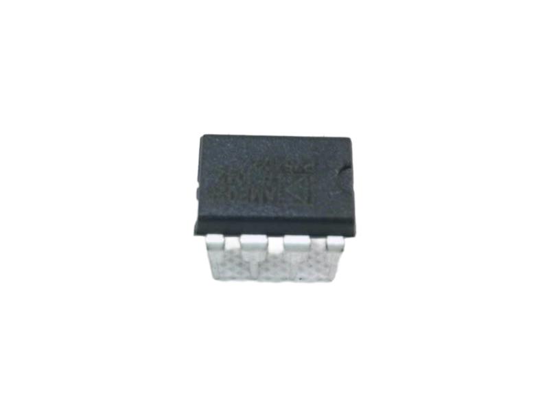 ANALOG DEVICES AMP02FP