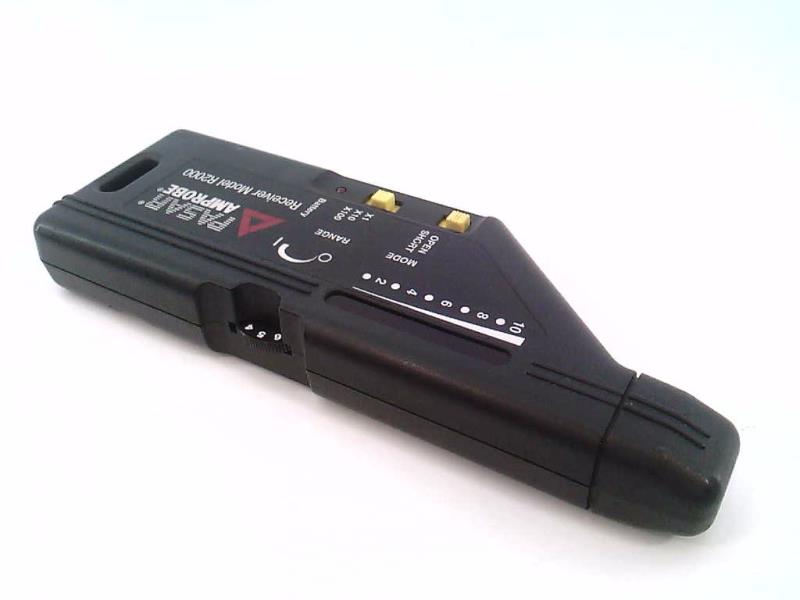 FLUKE R2000
