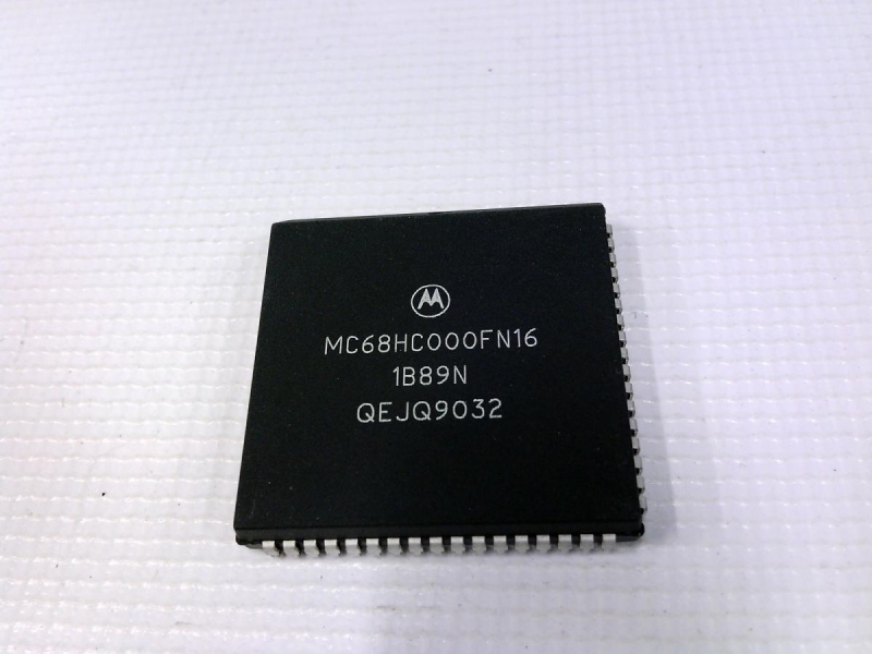 NXP SEMICONDUCTOR MC68HC000FN16